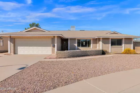 6742 S Kenneth Pl, Tempe, AZ 85283