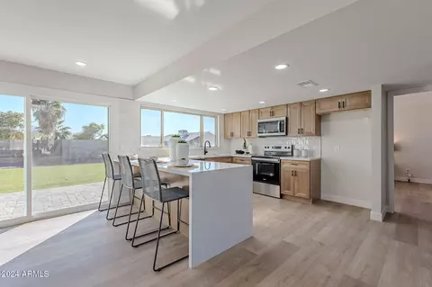 Kitchen - 7265 E Hillview St, Mesa, AZ 85207 photo 1 of 6