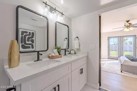 Bath - 7265 E Hillview St, Mesa, AZ 85207 photo 3 of 3