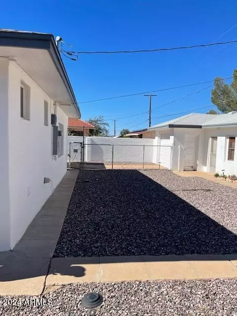 Exterior - 1524 E 12th St, Douglas, AZ 85607 photo 6 of 6
