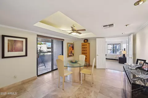 Dining - 5122 N 31st Way #244, Phoenix, AZ 85016 photo 1 of 2