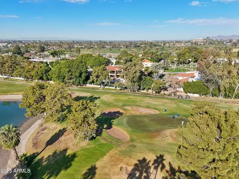 View/Area - 5122 N 31st Way #244, Phoenix, AZ 85016 photo 5 of 8