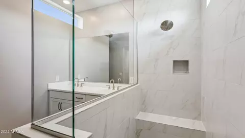 Bath - 5825 E Ringtail Way, Phoenix, AZ 85054 photo 2 of 3