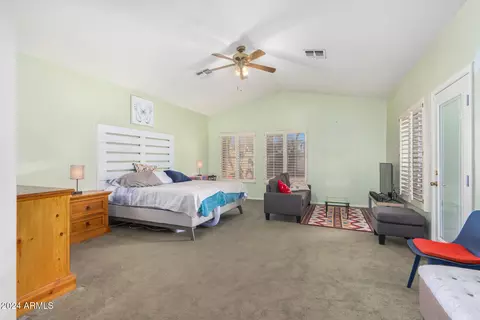 243 S Tiago Dr, Gilbert, AZ 85233 photo 12
