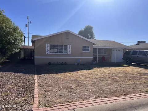 405 E Orchid Ln, Phoenix, AZ 85020