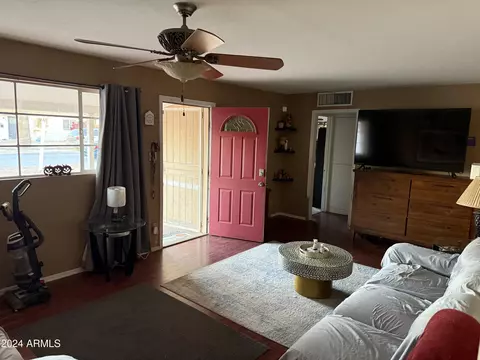 405 E Orchid Ln, Phoenix, AZ 85020 photo 4