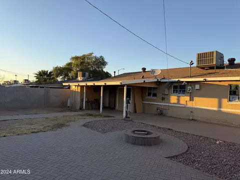405 E Orchid Ln, Phoenix, AZ 85020 photo 9