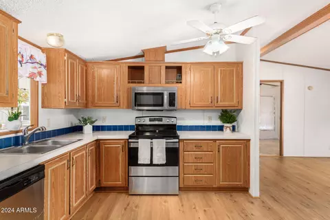 10936 E Apache Trl #9, Apache Junction, AZ 85120 photo 6