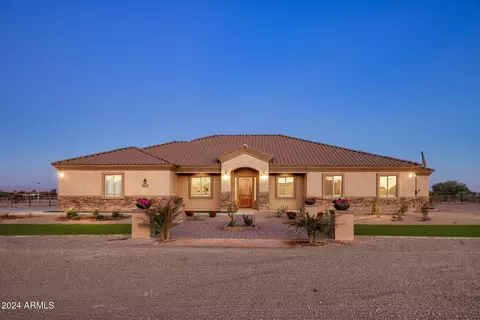 28847 N Royce Rd, Queen Creek, AZ 85142