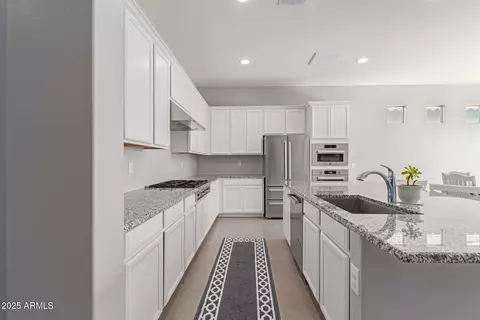 4287 E Clifton Ave, Gilbert, AZ 85295 photo 2