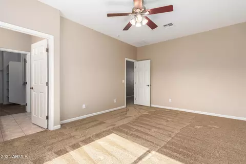 2748 E Schiliro Cir, Phoenix, AZ 85032 photo 9
