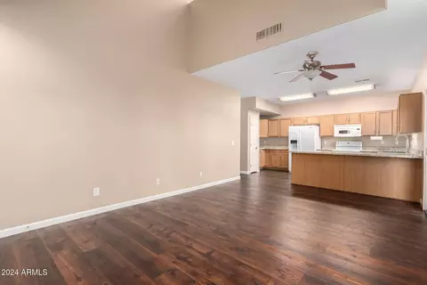 2748 E Schiliro Cir, Phoenix, AZ 85032 photo 6