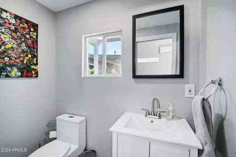 5742 N 18th Pl, Phoenix, AZ 85016 photo 23