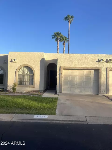 9317 W Morrow Dr, Peoria, AZ 85382