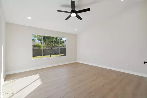 4123 E Capistrano Ave, Phoenix, AZ 85044 photo 17