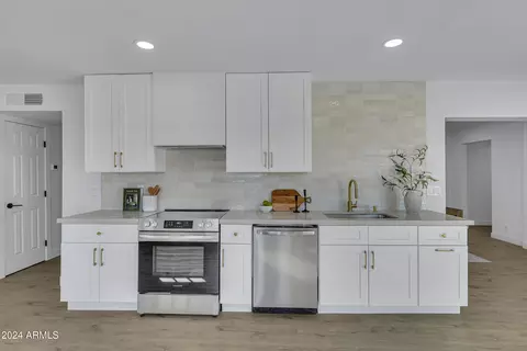 7750 E Hermosa Vista Dr, Mesa, AZ 85207