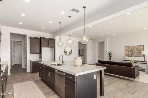 2533 E Russell St, Mesa, AZ 85213 photo 10