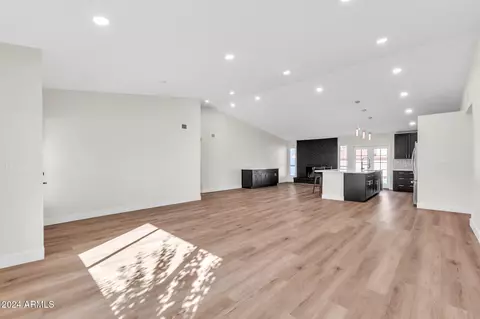 2330 E Cortez St, Phoenix, AZ 85028 photo 13