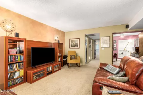 4709 E Winston Dr, Phoenix, AZ 85044 photo 18