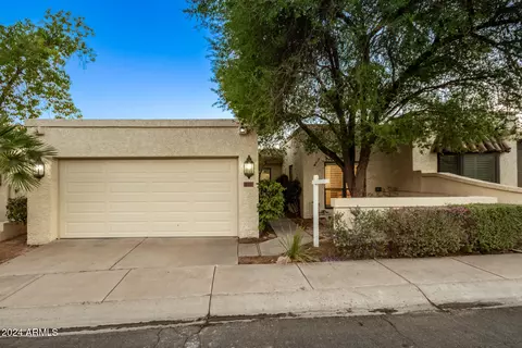 4709 E Winston Dr, Phoenix, AZ 85044 photo 2