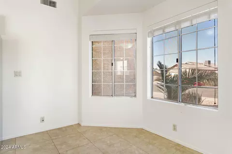 4239 E Siesta Ln, Phoenix, AZ 85050 photo 15