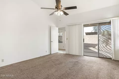 4239 E Siesta Ln, Phoenix, AZ 85050 photo 18