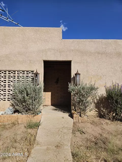 13150 S Price Ranch Rd, Pearce, AZ 85625
