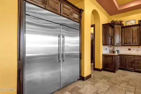 Kitchen - 4301 E Taurus Pl, Chandler, AZ 85249 photo 7 of 7