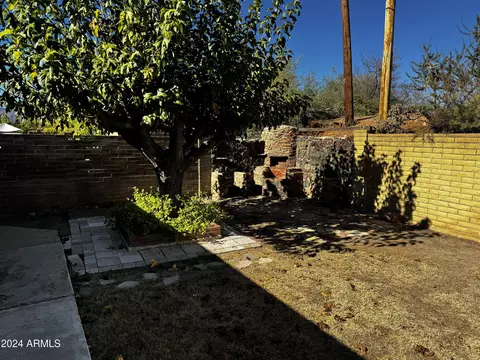 1262 E Blazer Dr, Globe, AZ 85501 photo 6