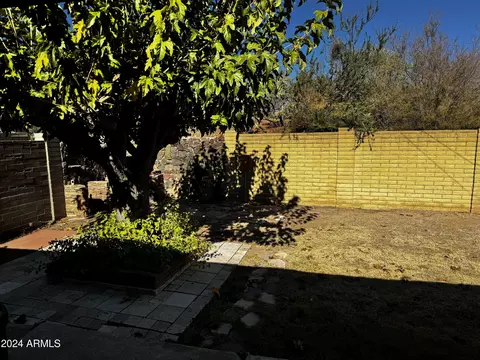 1262 E Blazer Dr, Globe, AZ 85501 photo 4