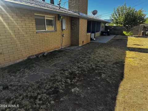 1262 E Blazer Dr, Globe, AZ 85501 photo 7