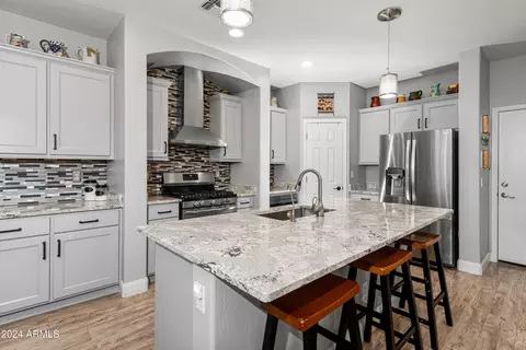 2748 E Canyon Creek Dr, Gilbert, AZ 85295 photo 9