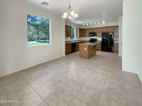 4071 E Milky Way, Gilbert, AZ 85295 photo 10