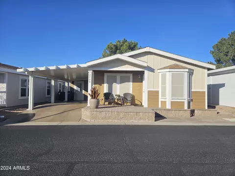 650 N Hawes Rd #2729, Mesa, AZ 85207