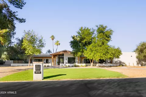 5444 E Sanna St, Paradise Valley, AZ 85253