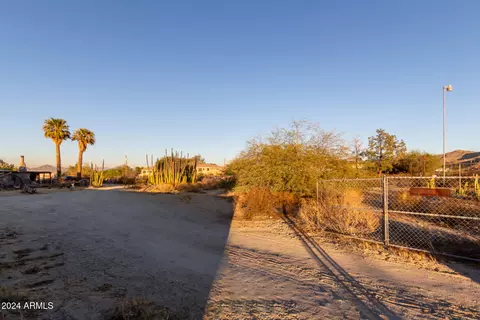 2306 E South Mountain Ave, Phoenix, AZ 85042 photo 4
