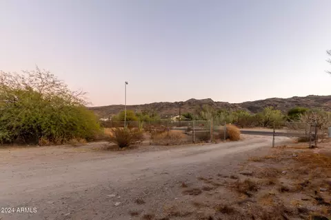 2306 E South Mountain Ave, Phoenix, AZ 85042 photo 18
