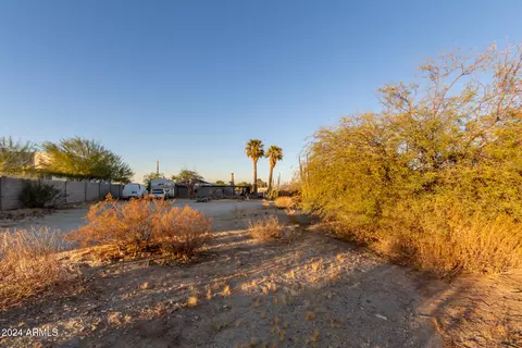 2306 E South Mountain Ave, Phoenix, AZ 85042 photo 5