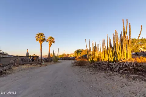2306 E South Mountain Ave, Phoenix, AZ 85042 photo 10