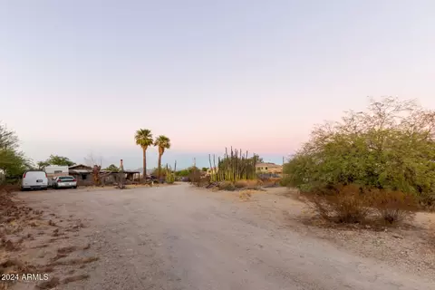 2306 E South Mountain Ave, Phoenix, AZ 85042 photo 17