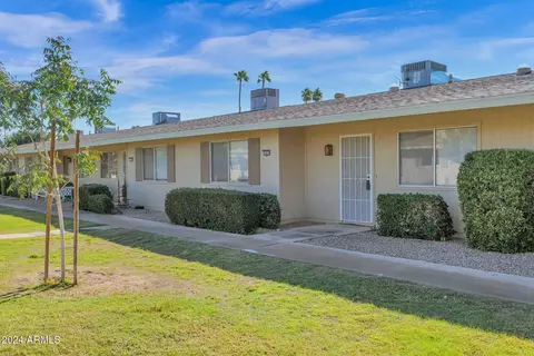 14010 N Thunderbird Blvd, Sun City, AZ 85351