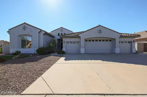 8061 W Carlota Ln, Peoria, AZ 85383