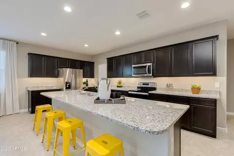 1867 W Stanton Ave, Apache Junction, AZ 85120 photo 8