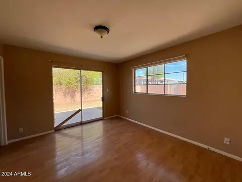 6841 N 36th Dr, Phoenix, AZ 85019 photo 14