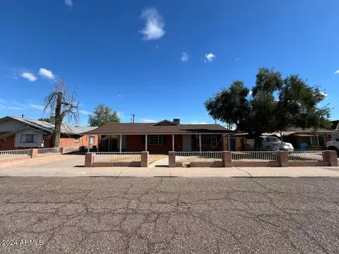 6841 N 36th Dr, Phoenix, AZ 85019 photo 2