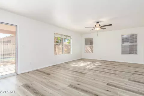 1477 E Silver Creek Rd, Gilbert, AZ 85234 photo 16