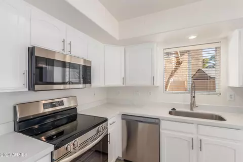 1477 E Silver Creek Rd, Gilbert, AZ 85234 photo 25