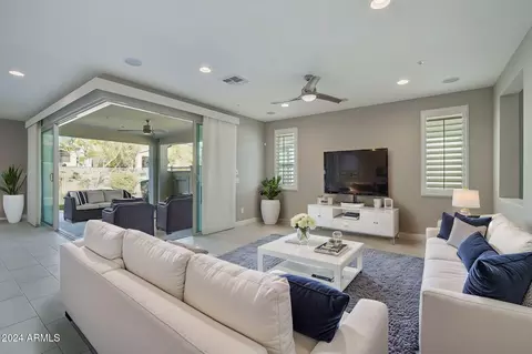 13300 W Red Hawk Dr, Peoria, AZ 85383