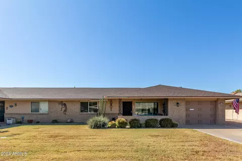 11123 W Cameo Dr, Sun City, AZ 85351