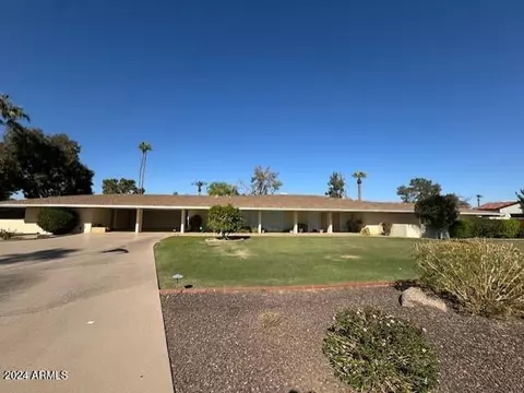 504 E Fairway Dr, Litchfield Park, AZ 85340